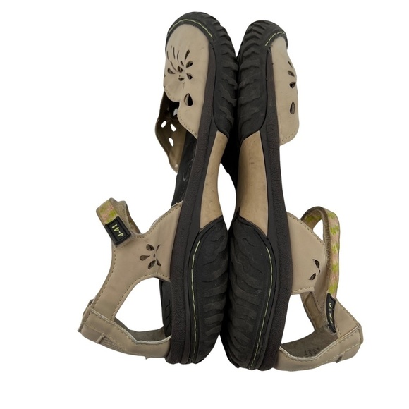 J-41 Adventure On Tan Adventure On Sport Sandals Size 8 Women’s - Picture 6 of 9